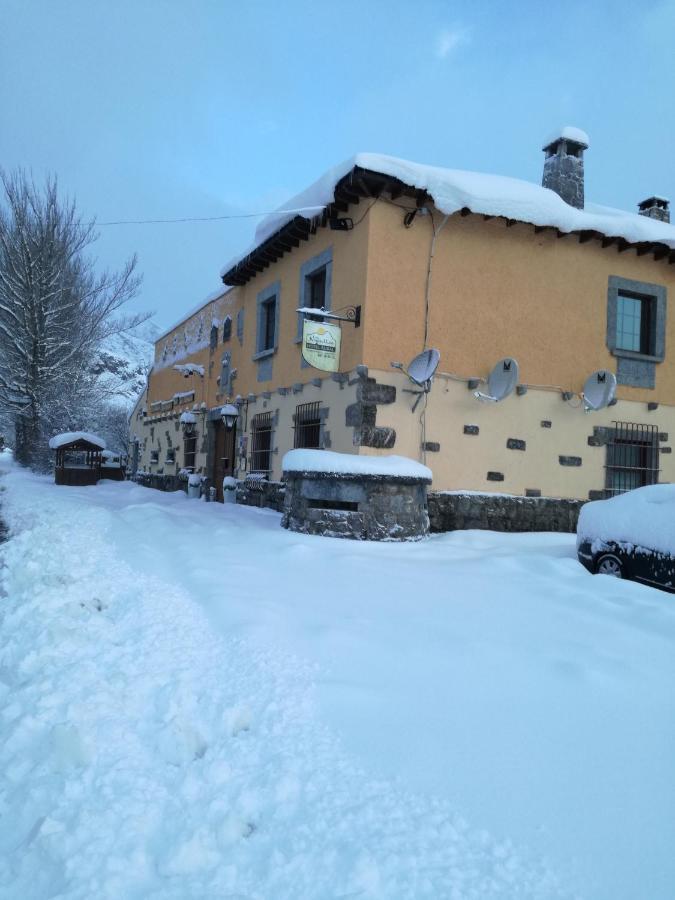 Hotel Rural Los Arguellos Lugueros Eksteriør billede